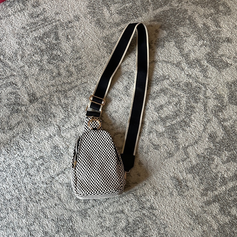 Stylish Black and White Women's Bag